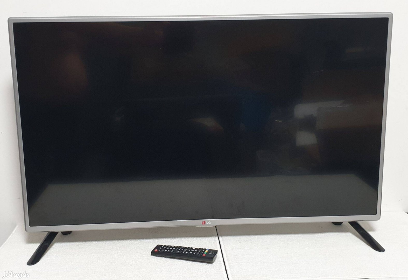 LG 42" 106cm Smart WiFi Full HD LED TV új állapotban