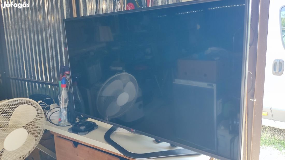 LG 47LA6208 Smart 3D televízió hibás
