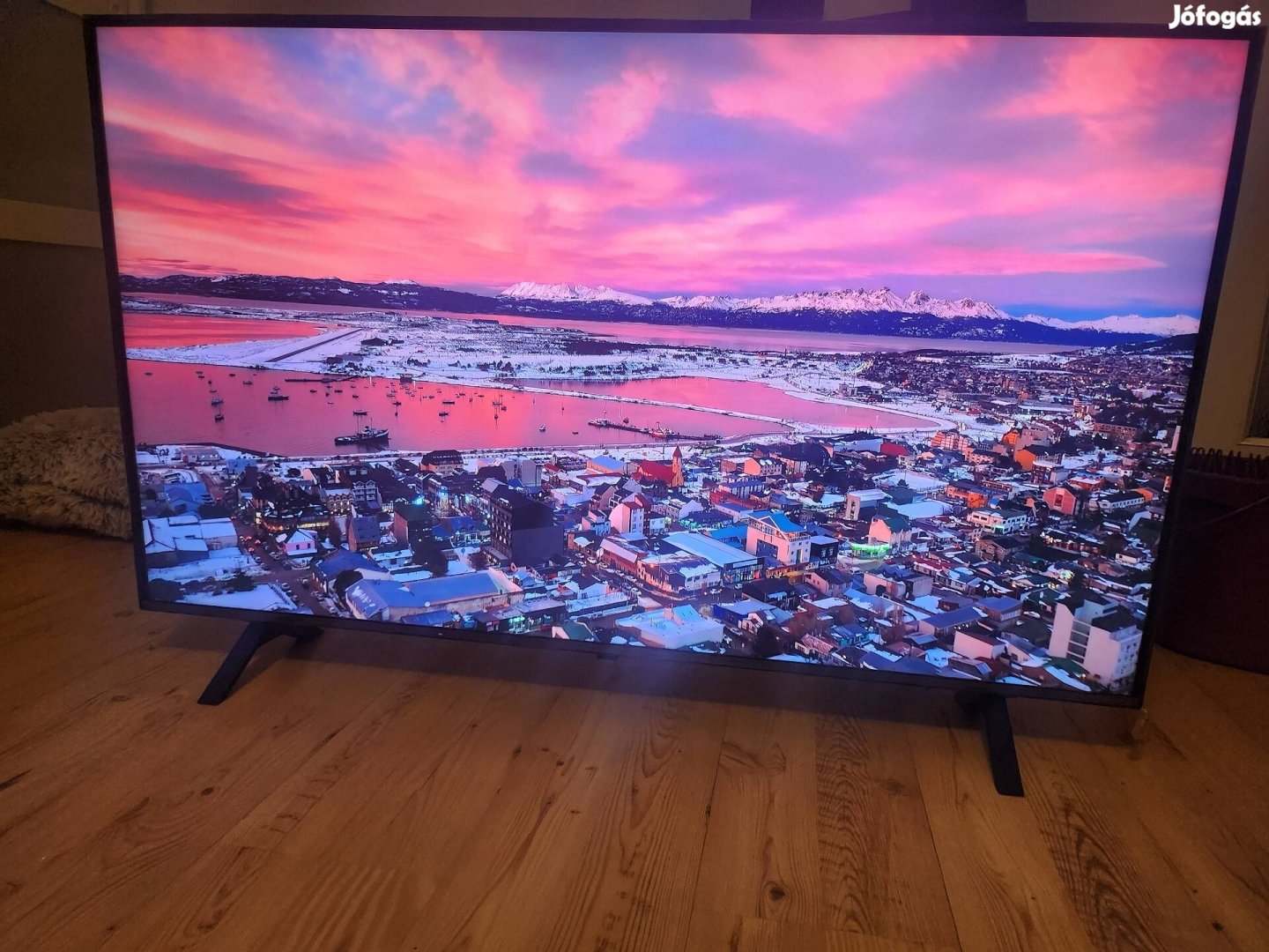 LG 4k Smart TV 108cm / Fóliás keret / Hibátlan 