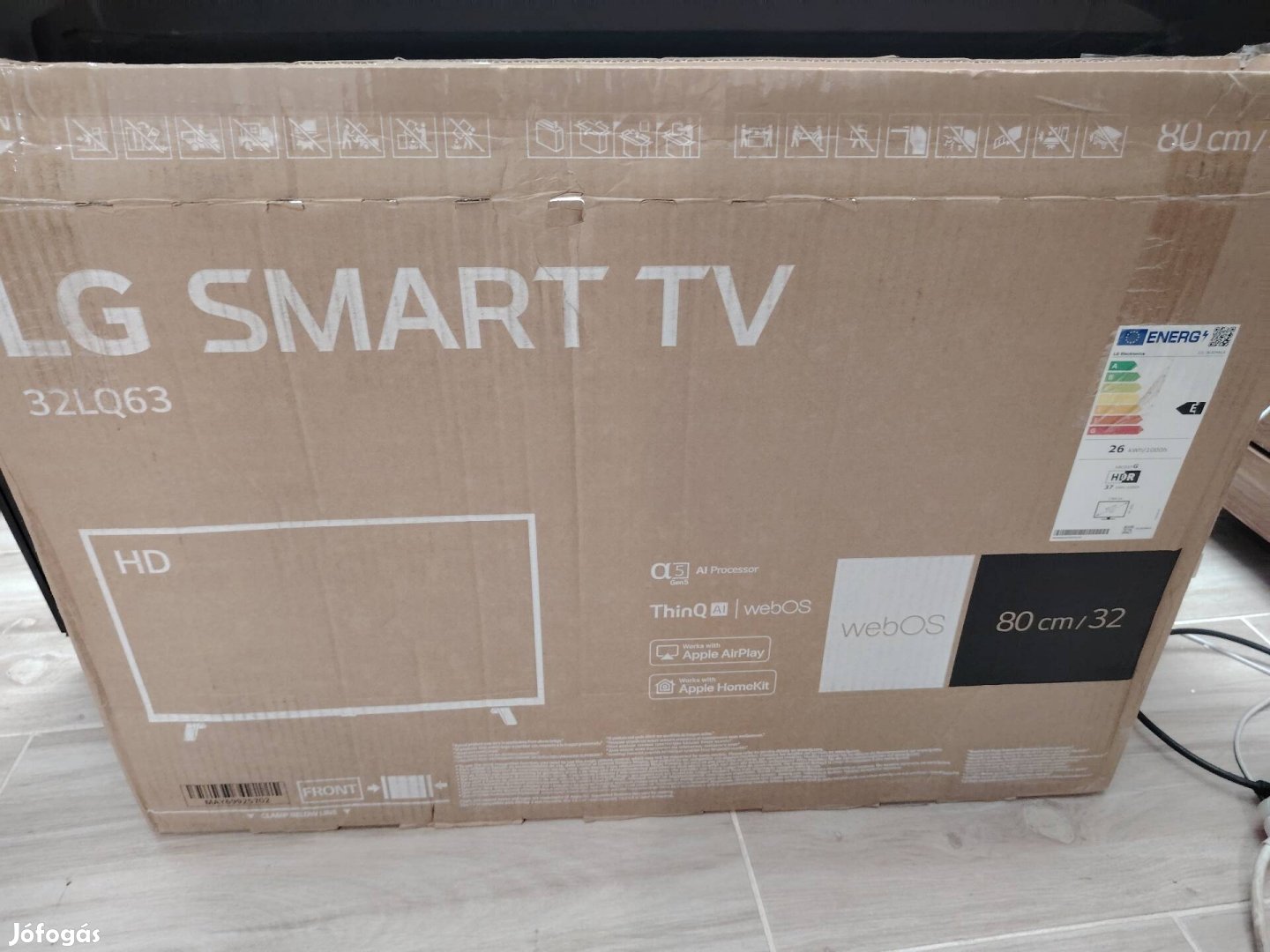 LG 82CM SMART WIFI LED TV. Gyári dobozában. 2024.modell