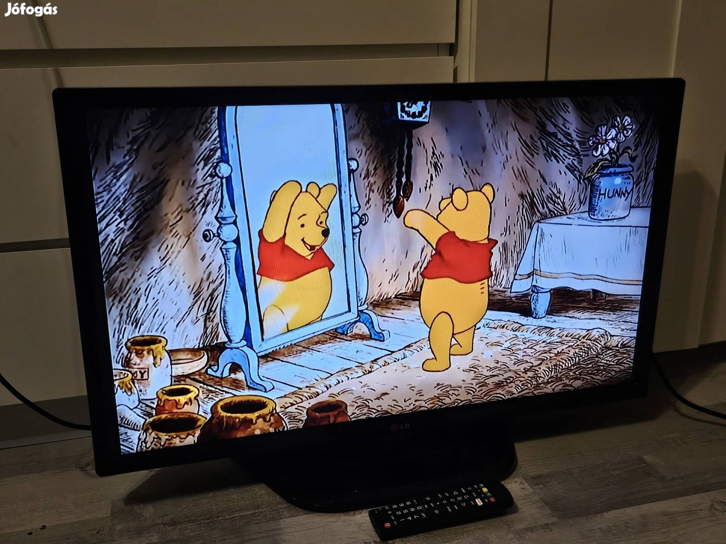 LG 82 cm tv eladó 