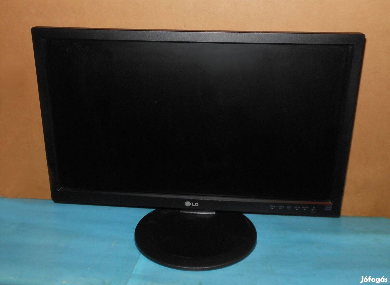 LG Flatron 23" Full HD IPS LED Monitor