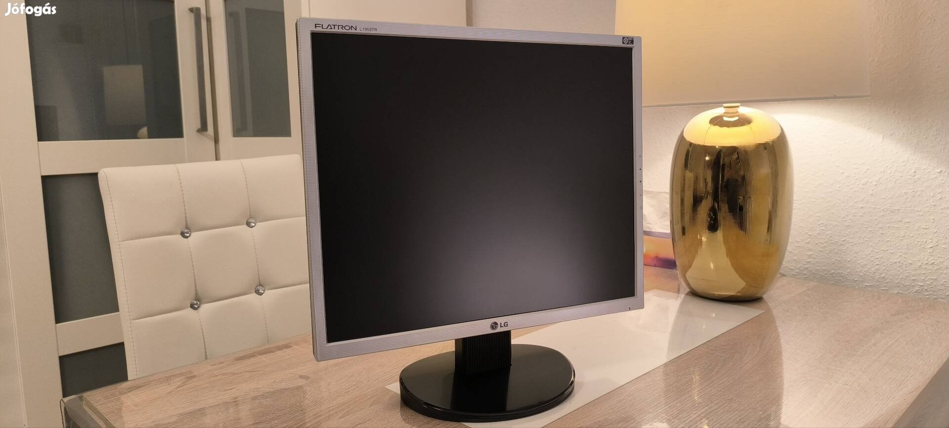 LG Flatron L1953TR 19 colos (PC) számítógépes monitor 