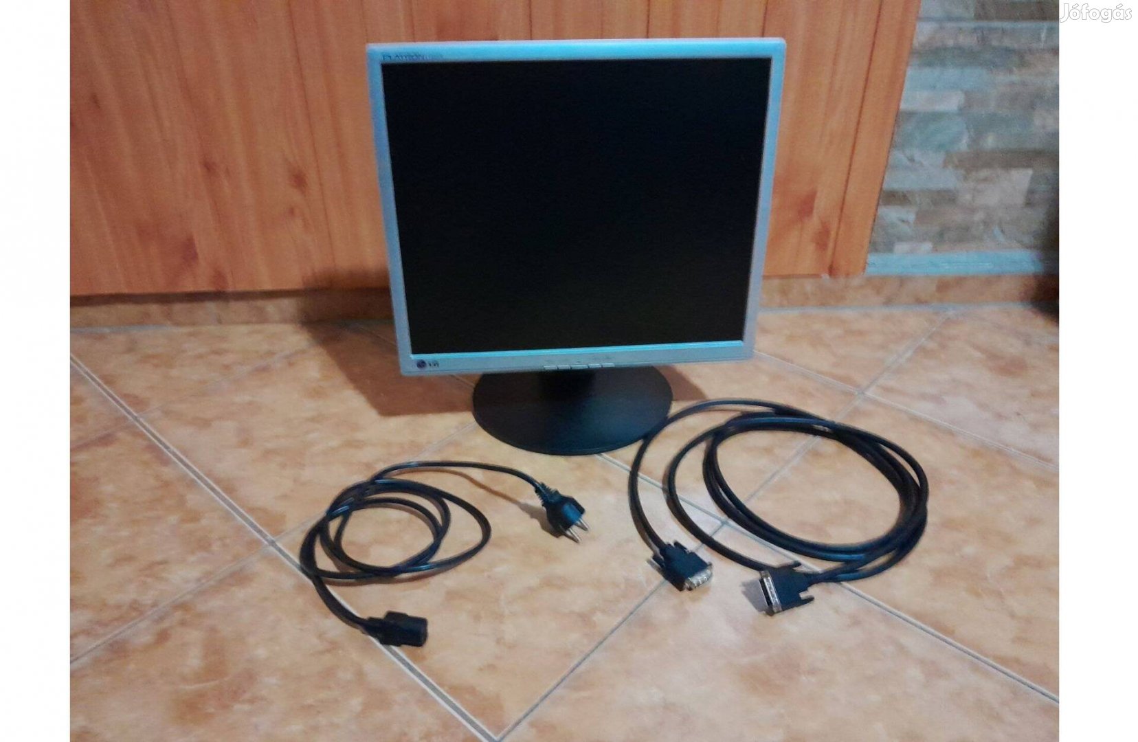 LG Flatron, 19"-os monitor