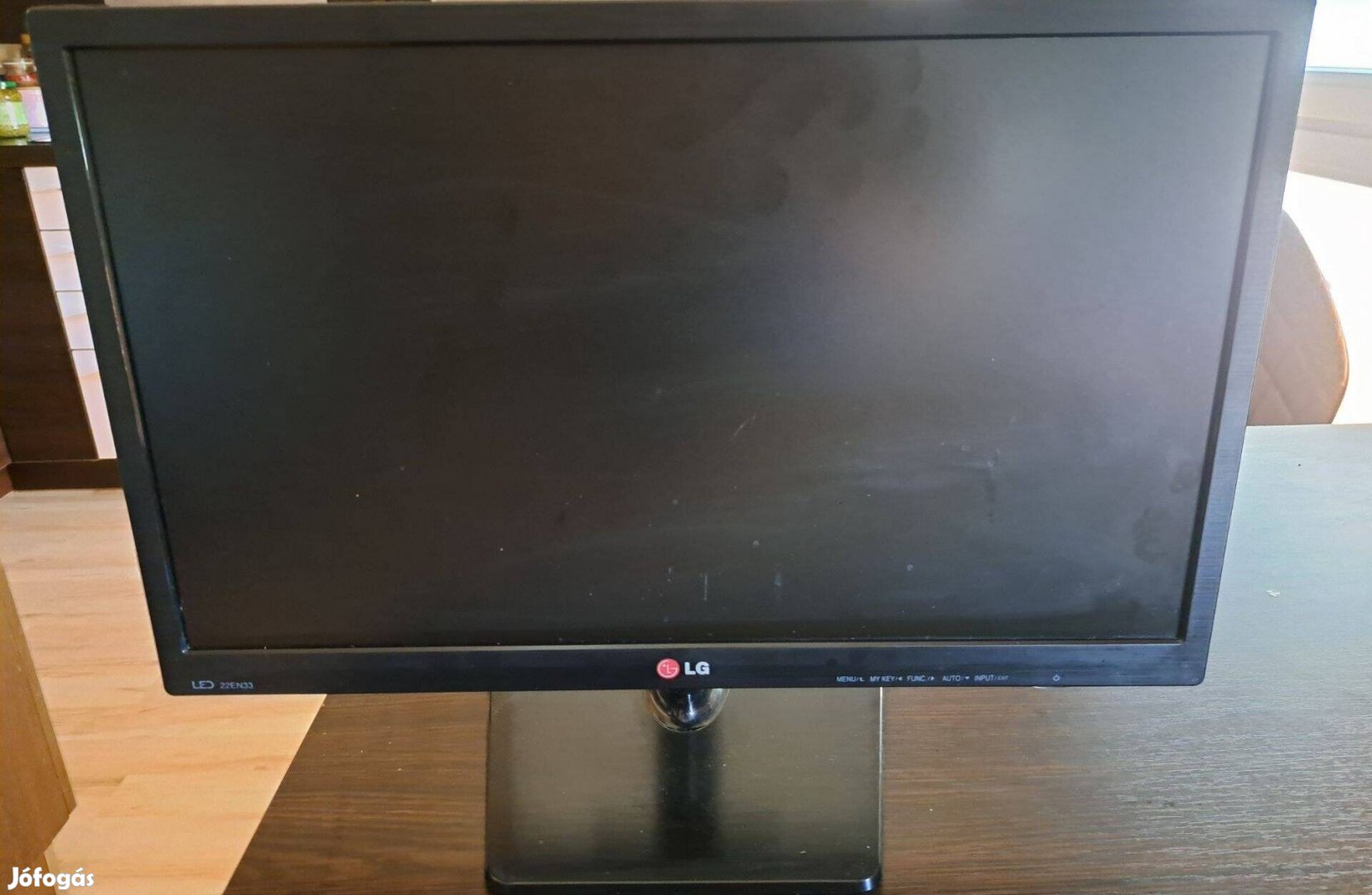 LG Flatron monitor