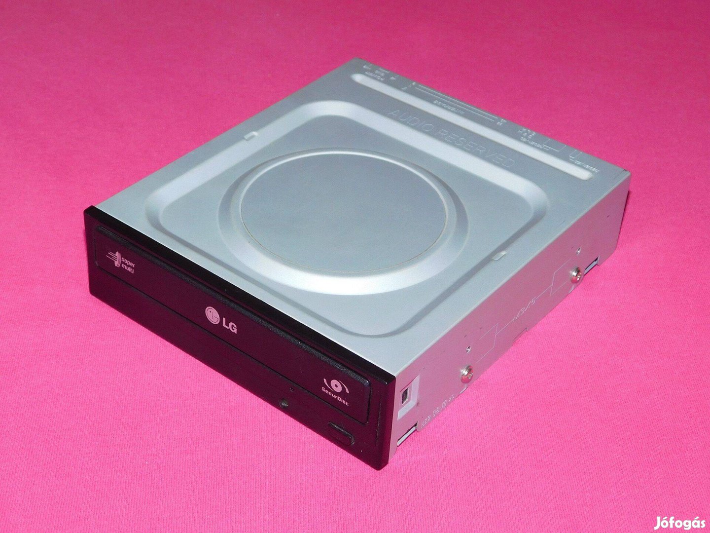 LG GH22NP20 5,25 colos, fekete, SATA, Dual Layer CD-DVD író PC-be