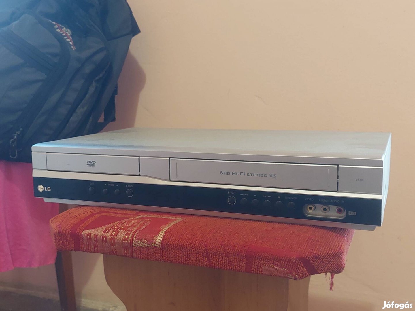 LG V180SZ | VHS Recorder / DVD Player