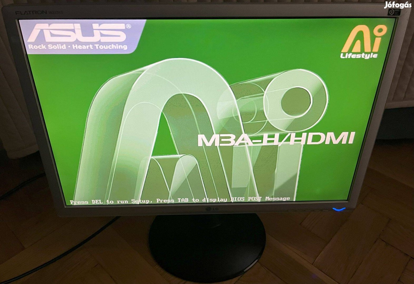 LG W2234S-SN monitor /TN panel, 22" col képátló (56 cm)
