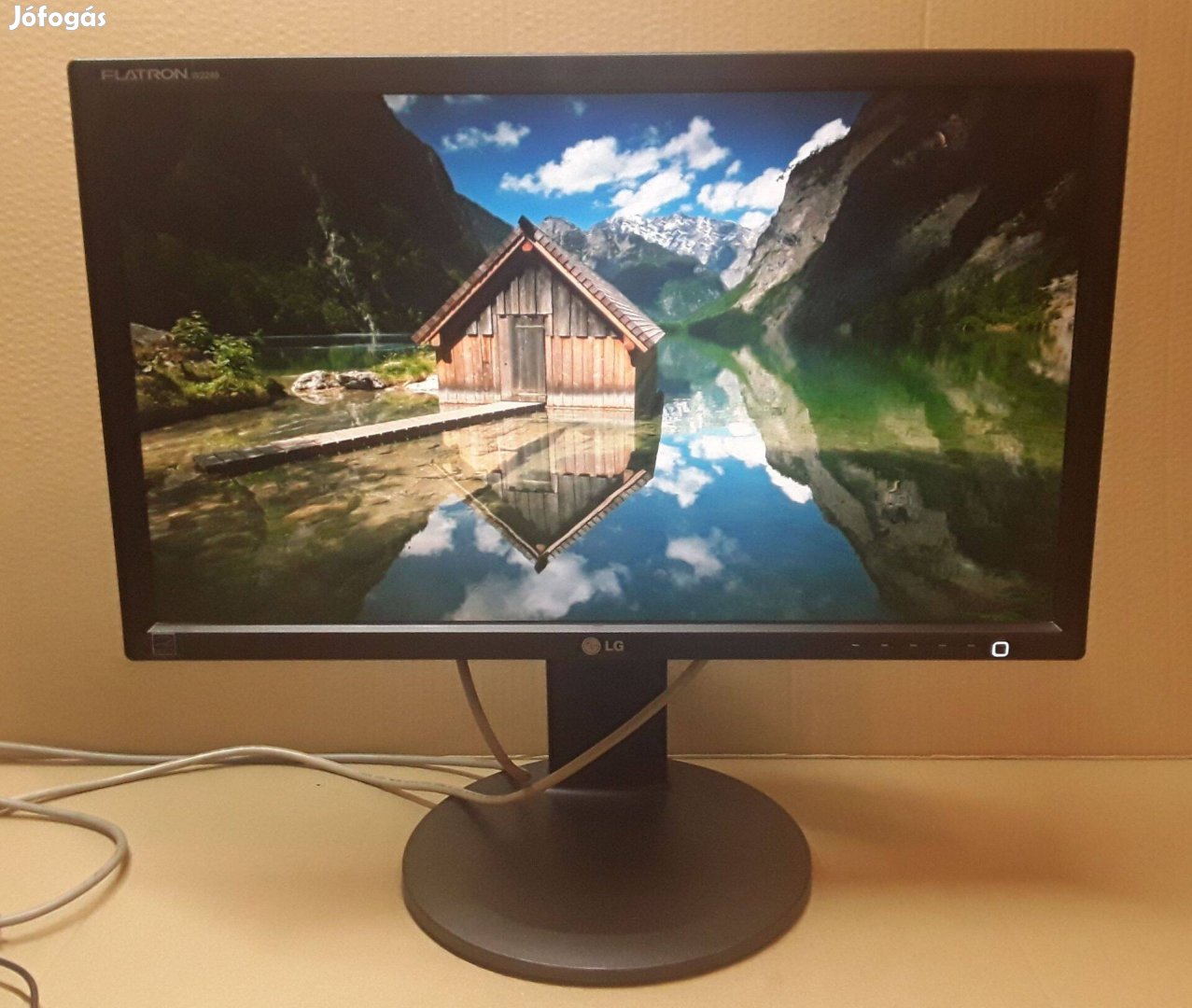 LG W2246 LCD monitor 22" #2