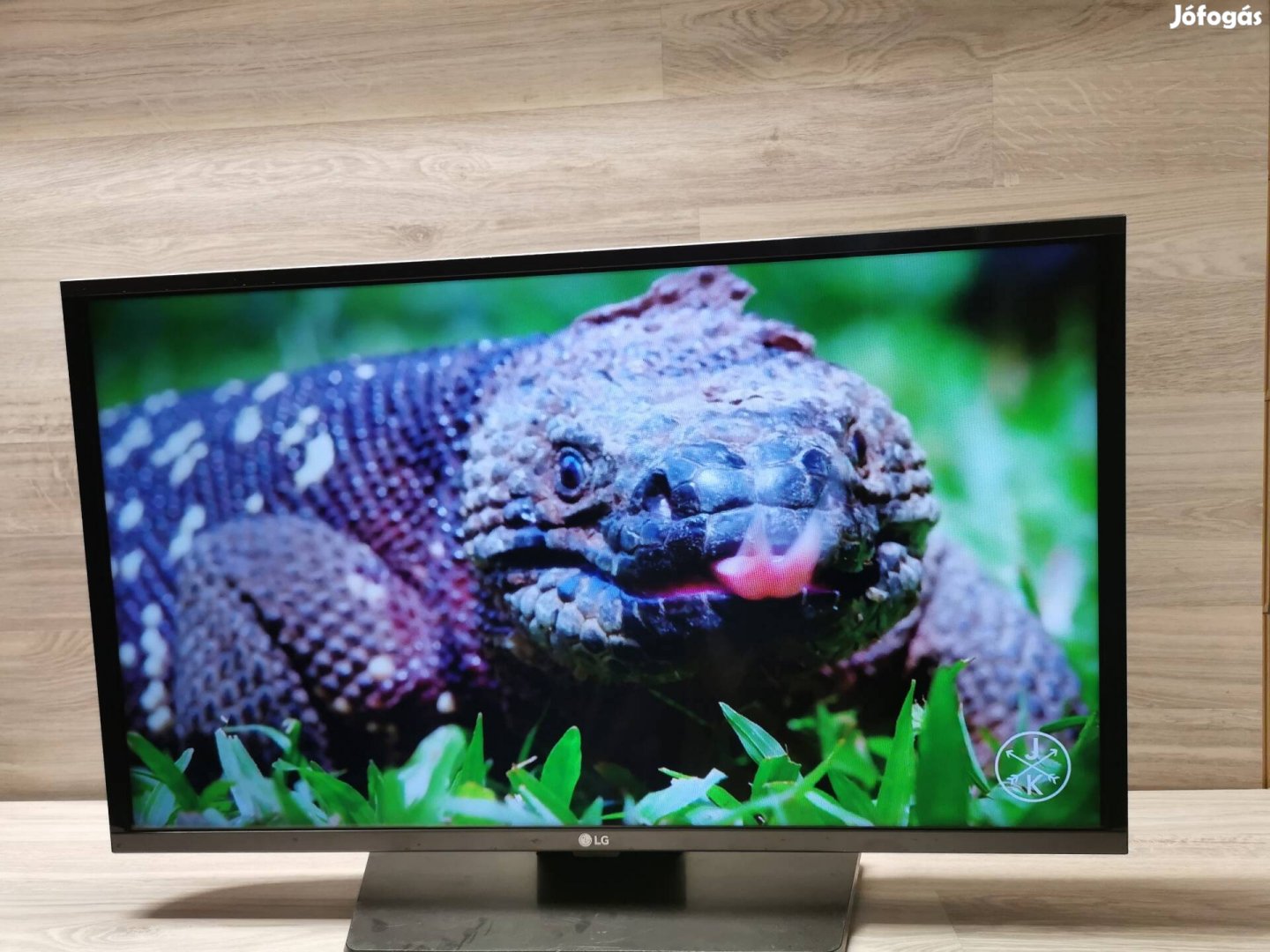 LG Webos 82cm-es Full-Hd Smart WiFi Led tv Garanciával 