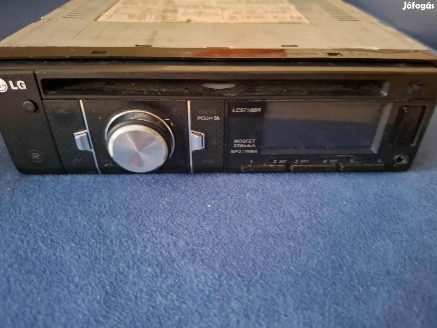 LG autós magnó eladó.