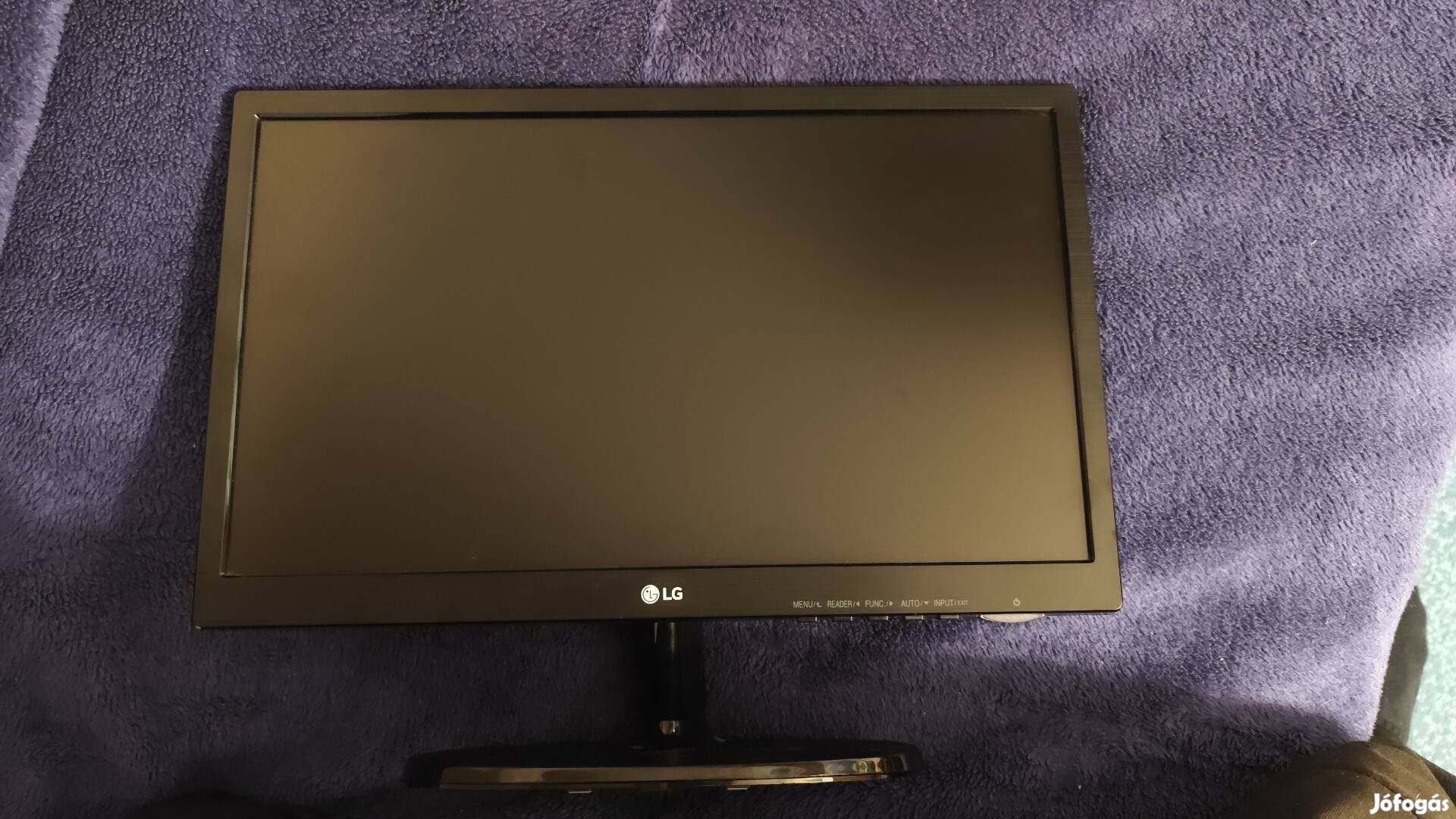 LG monitor 18,7"