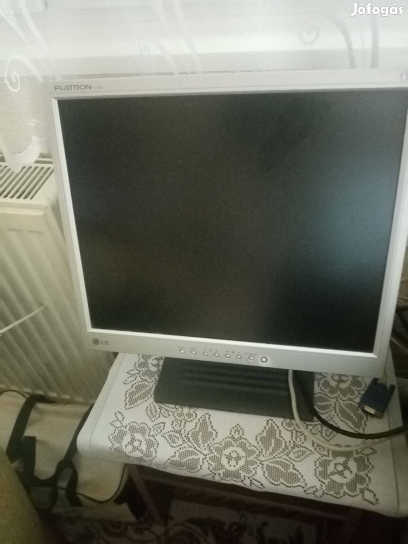 LG monitor eladó