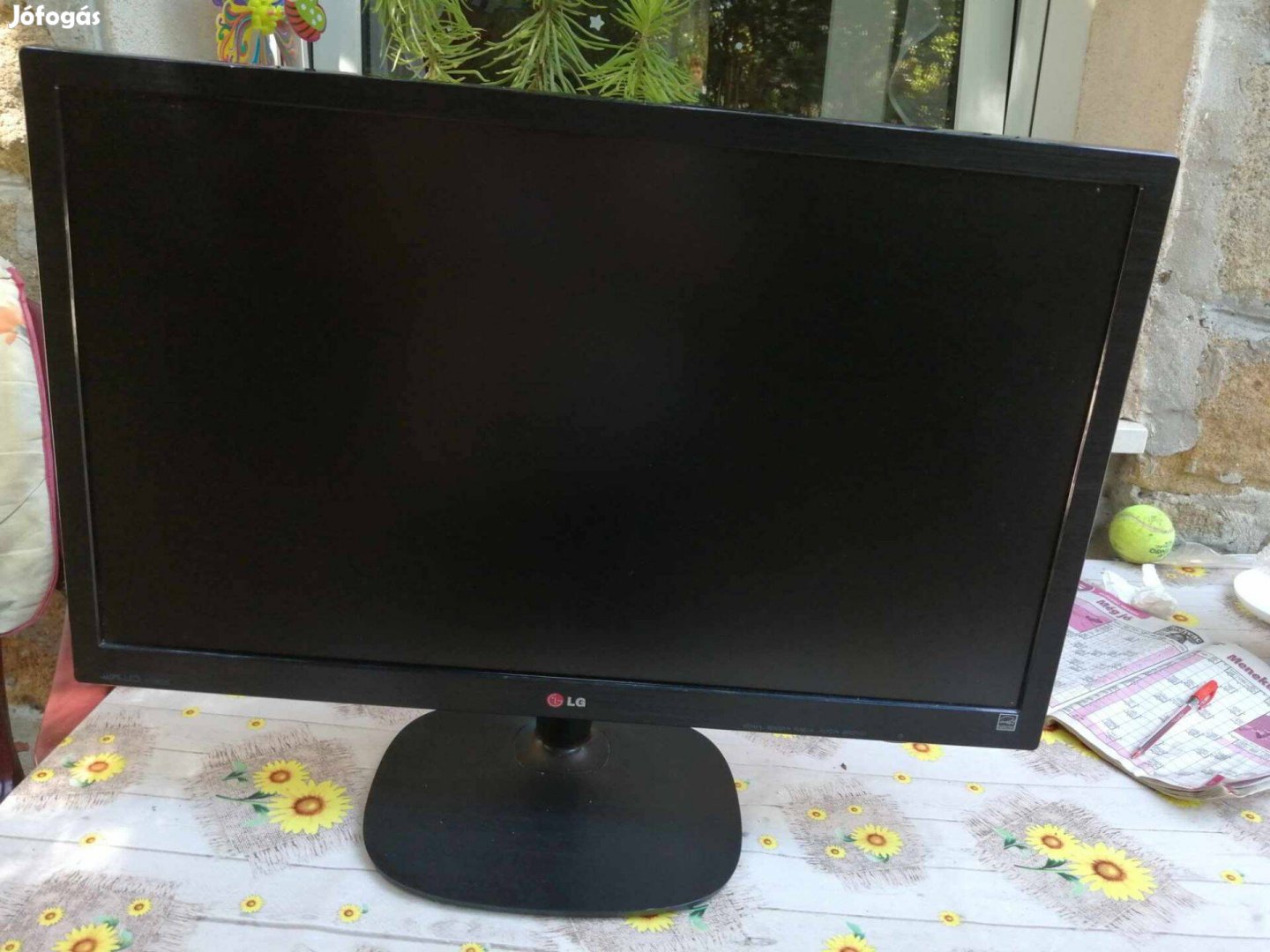 LG monitor eladó