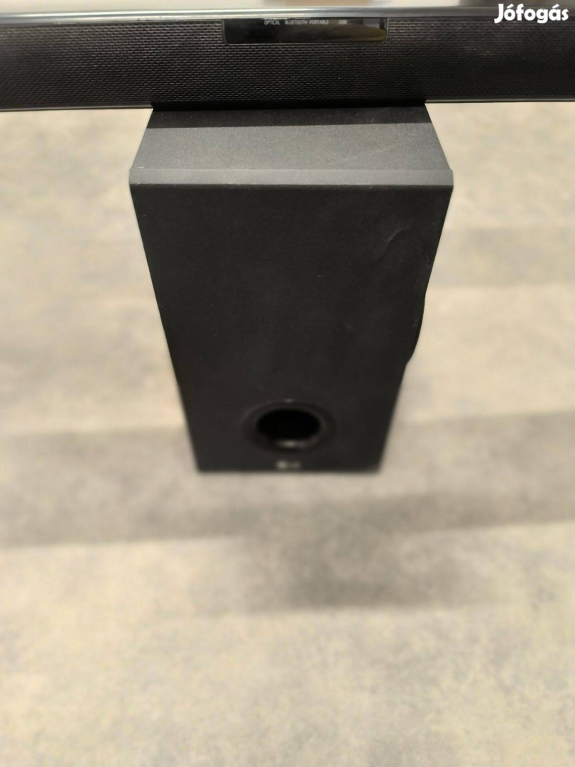 LG subwoofer