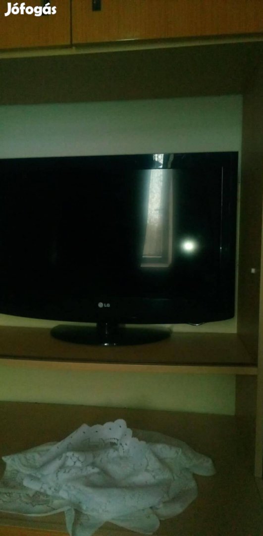 LG tv 81 cm 12000 ft