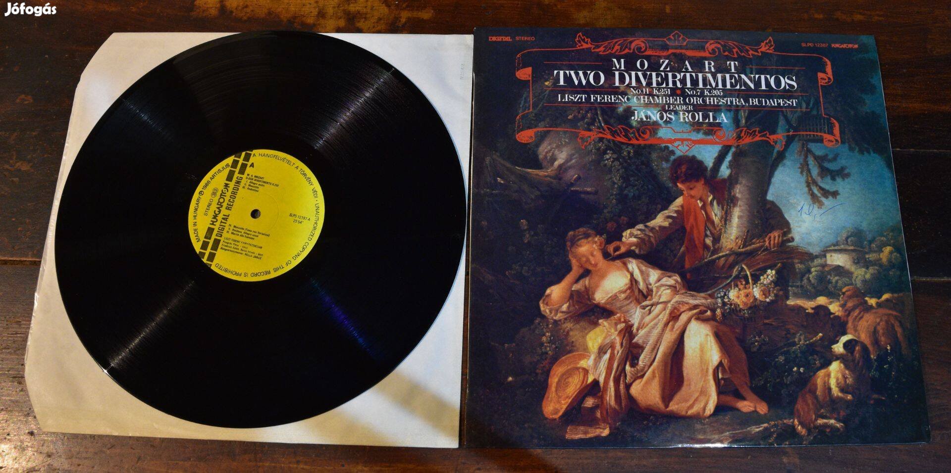 LP Mozart Two Divertimentos Mozart