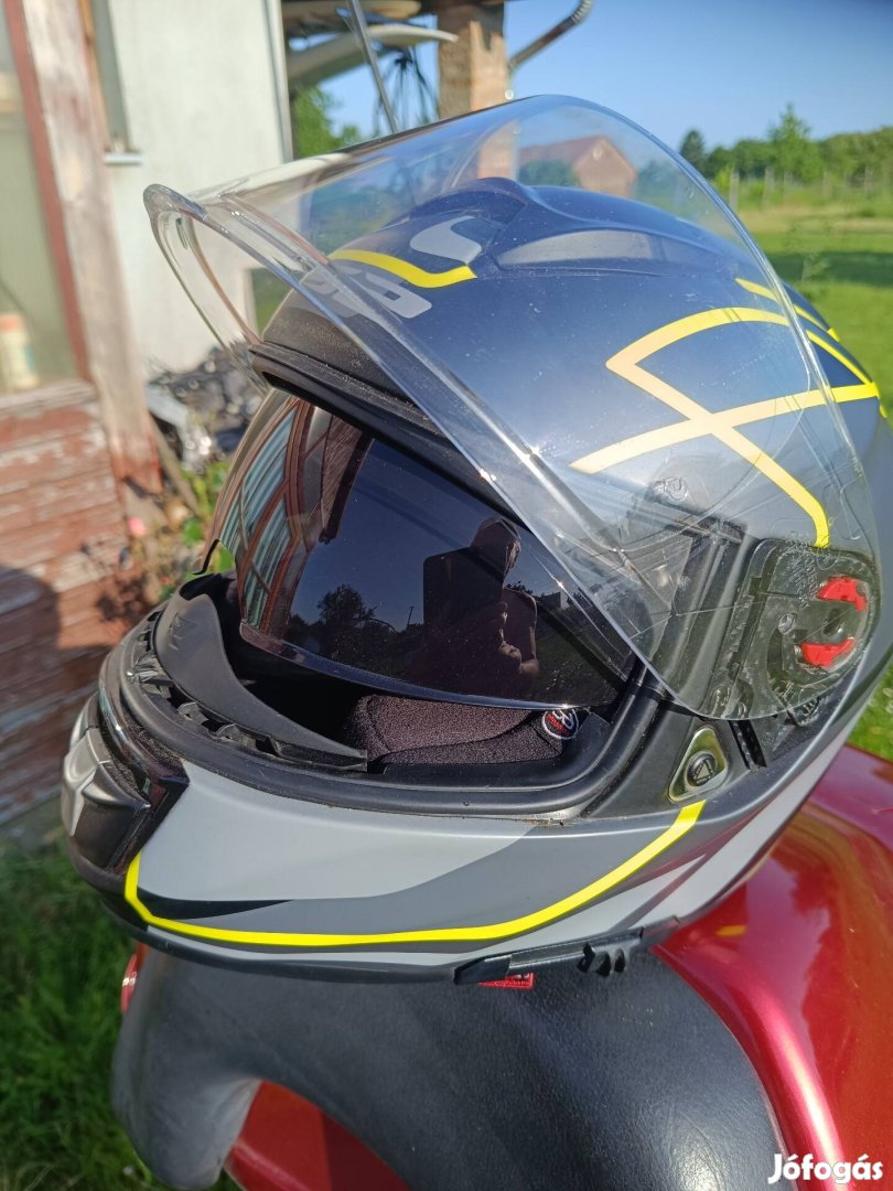 LS2 prémium bukósisak 