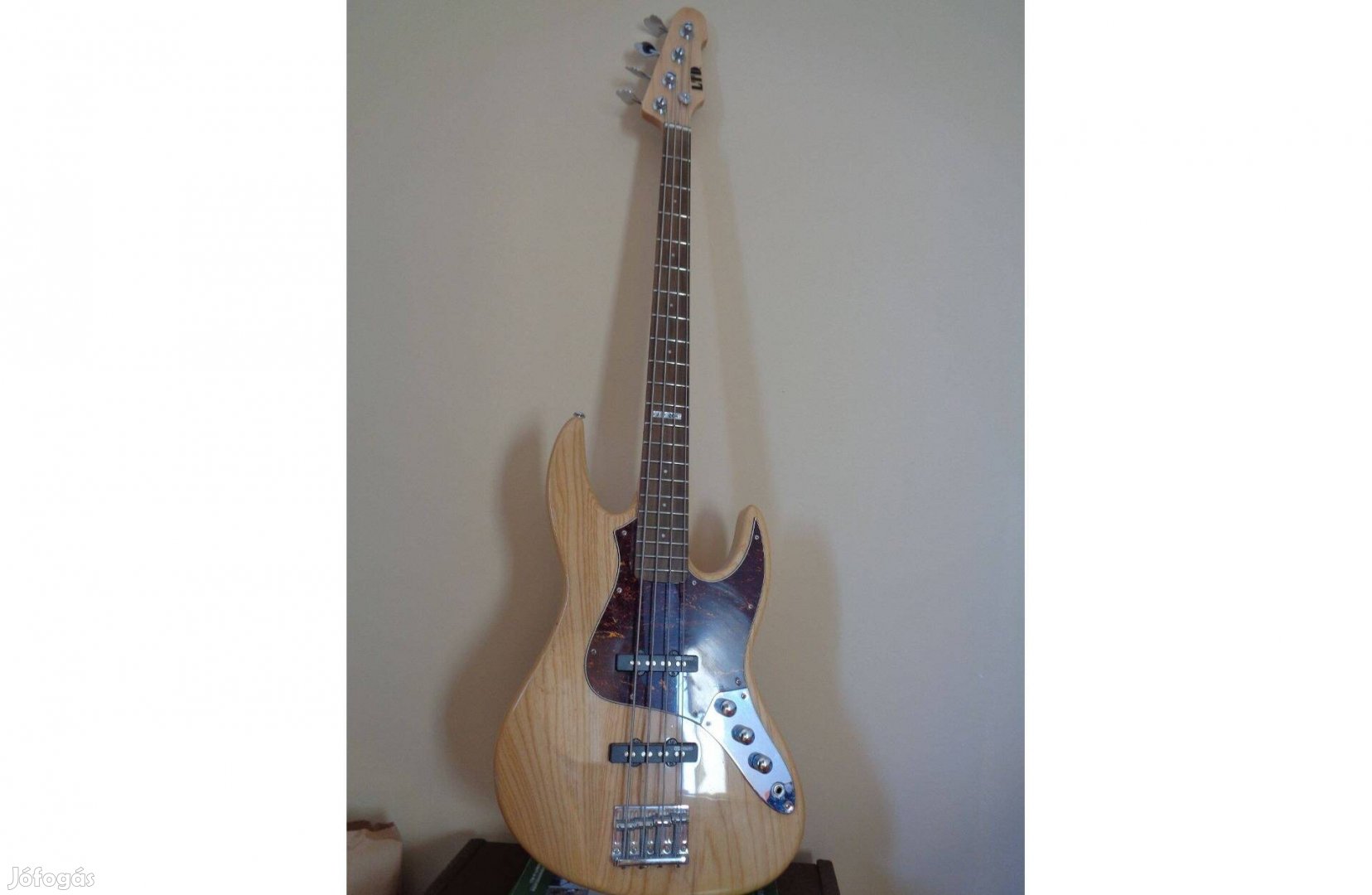 LTD jazz bass j-204