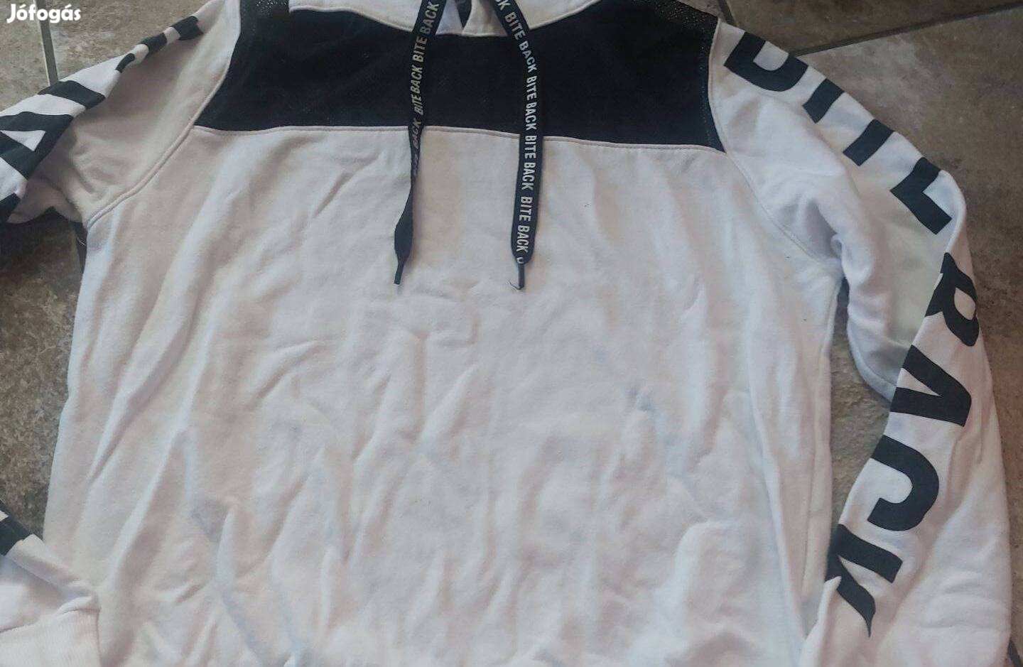 L-M kapucnis felsők