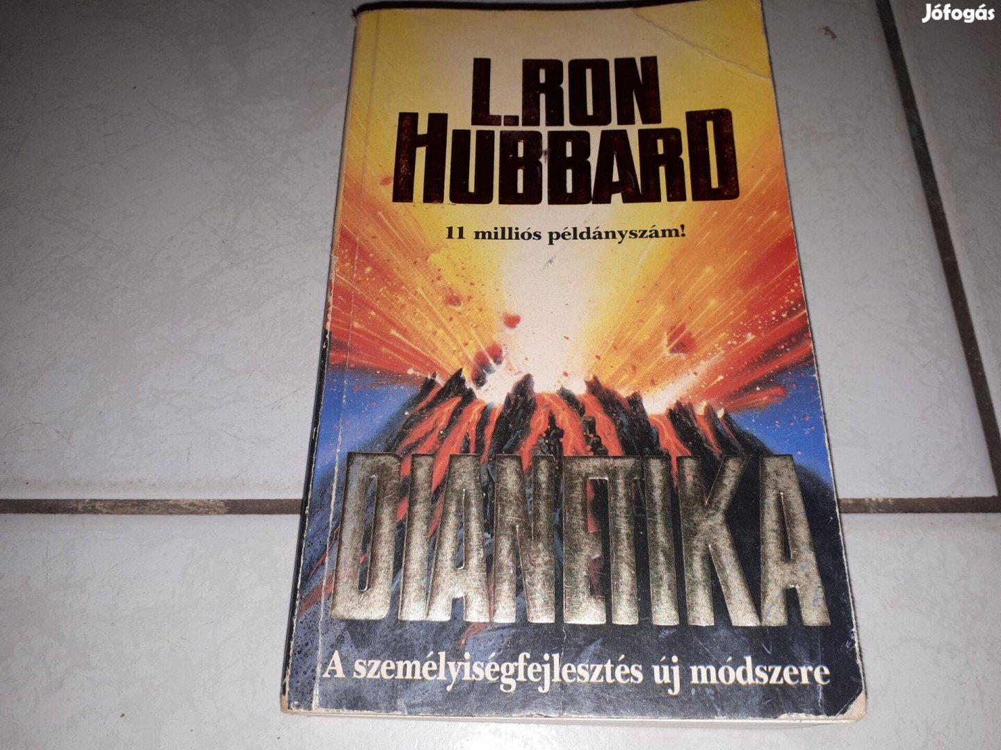 L. Ron Hubbard - Dianetika