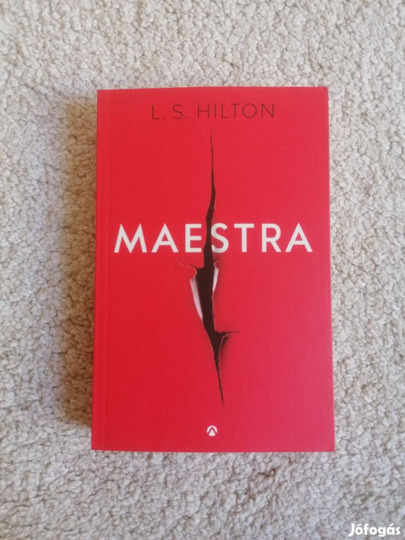 L. S. Hilton: Maestra