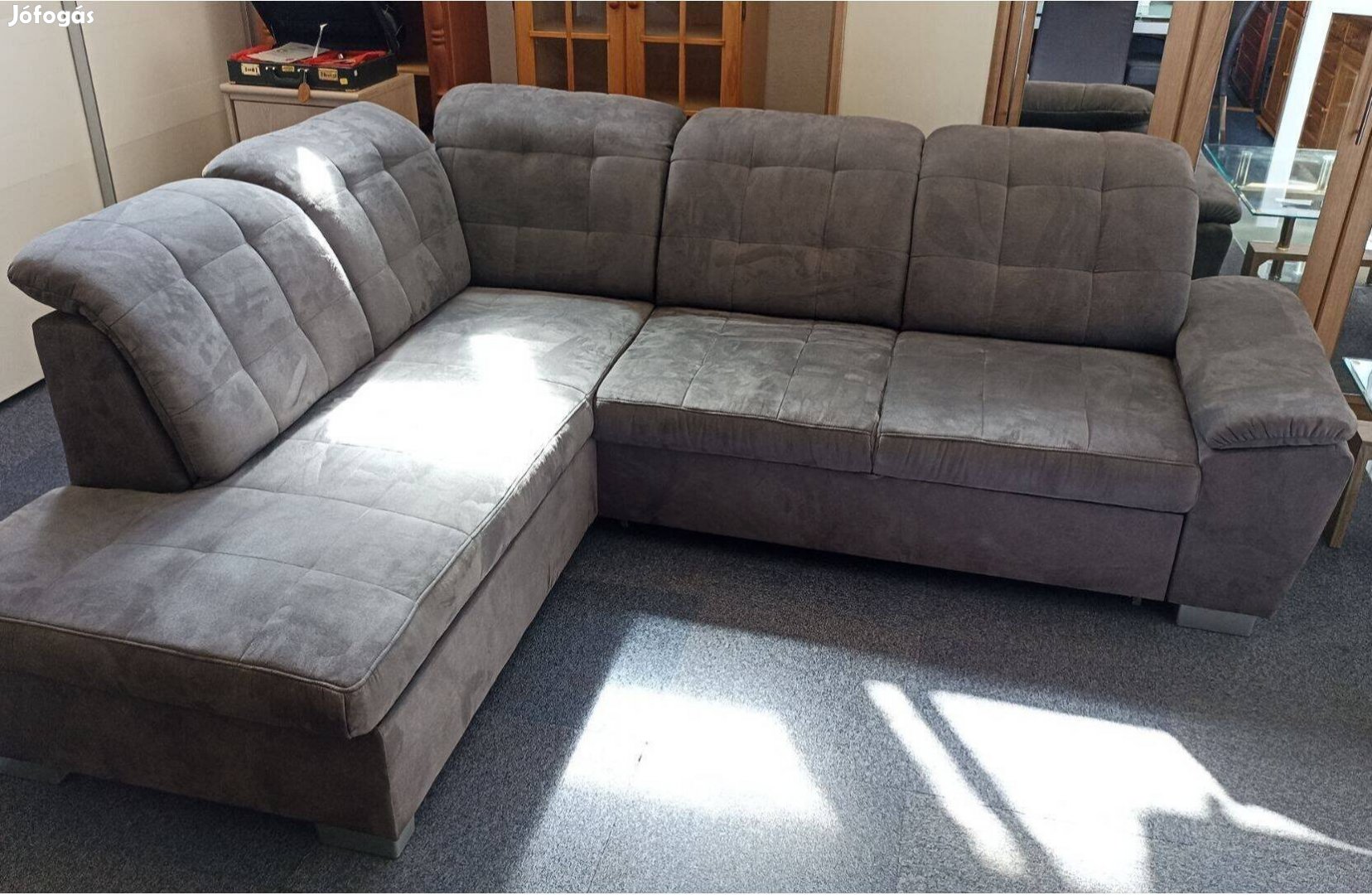 L alakú kárpitozott kanapé eladó
