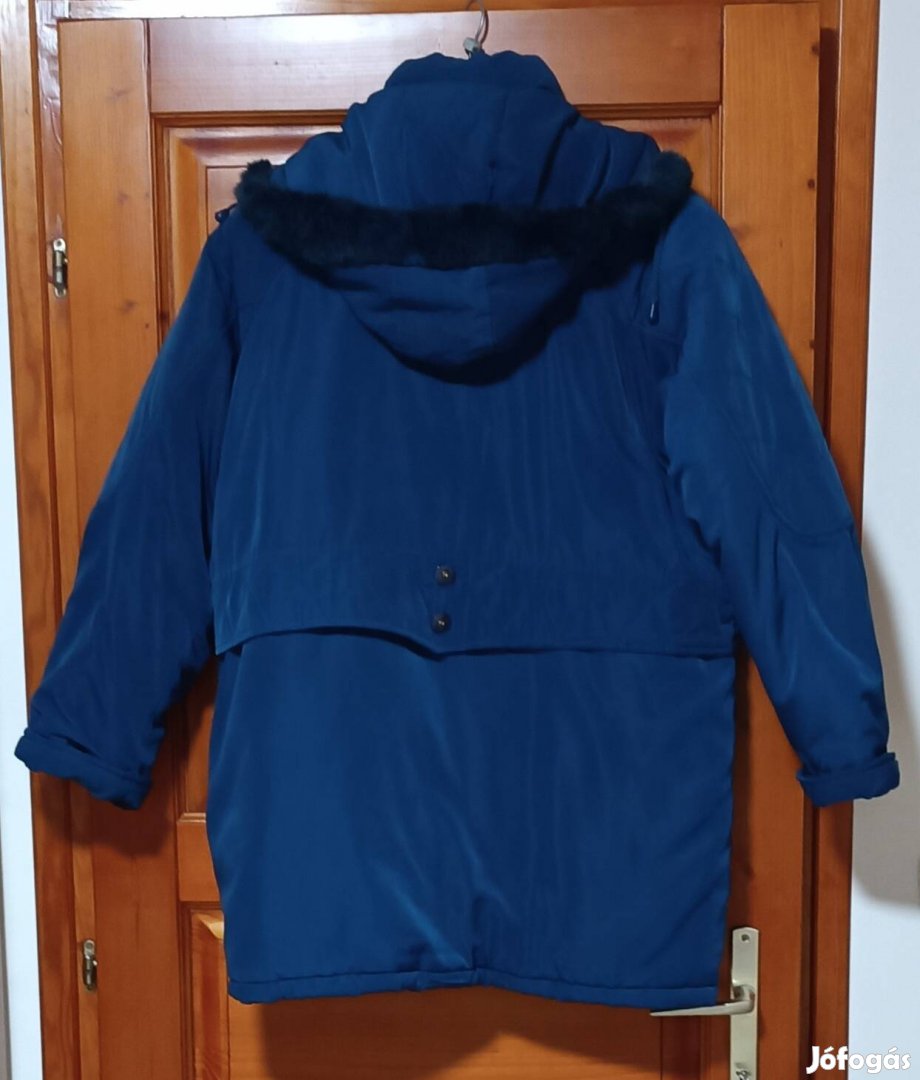 L-es, hasznalt, jó állapotú, meleg télikabát