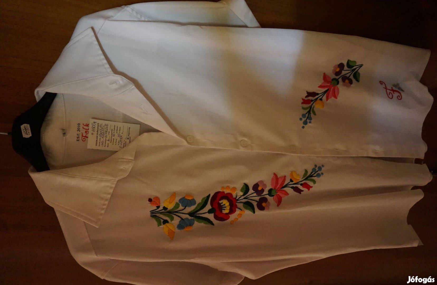 L-es fehér női ingblúz átlós kalocsai színes kézi hímzéssel eladó