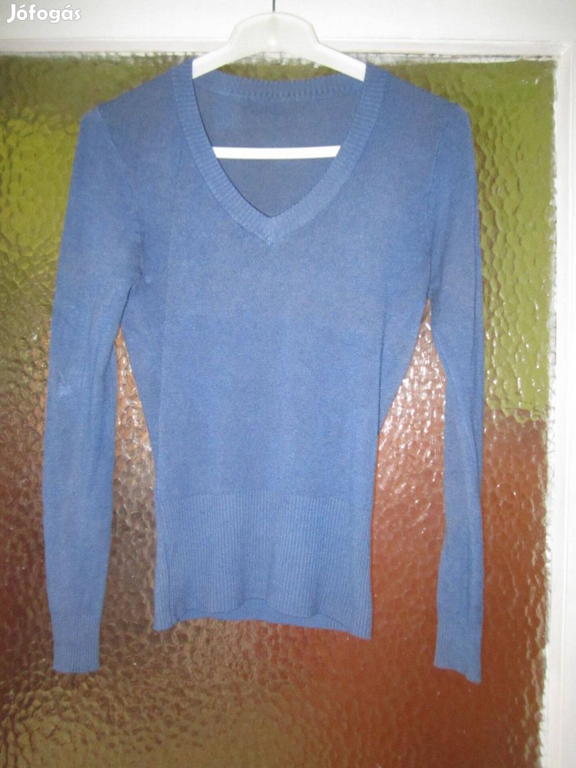 L-es kék vékony pulóver eladó!