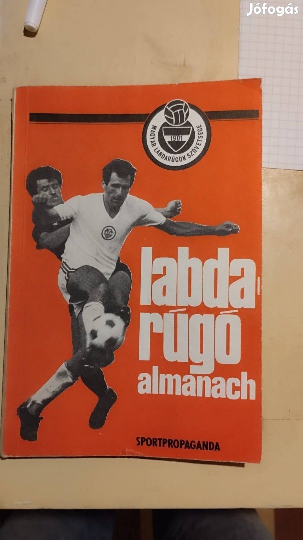 Labdarúgó almanach 1982