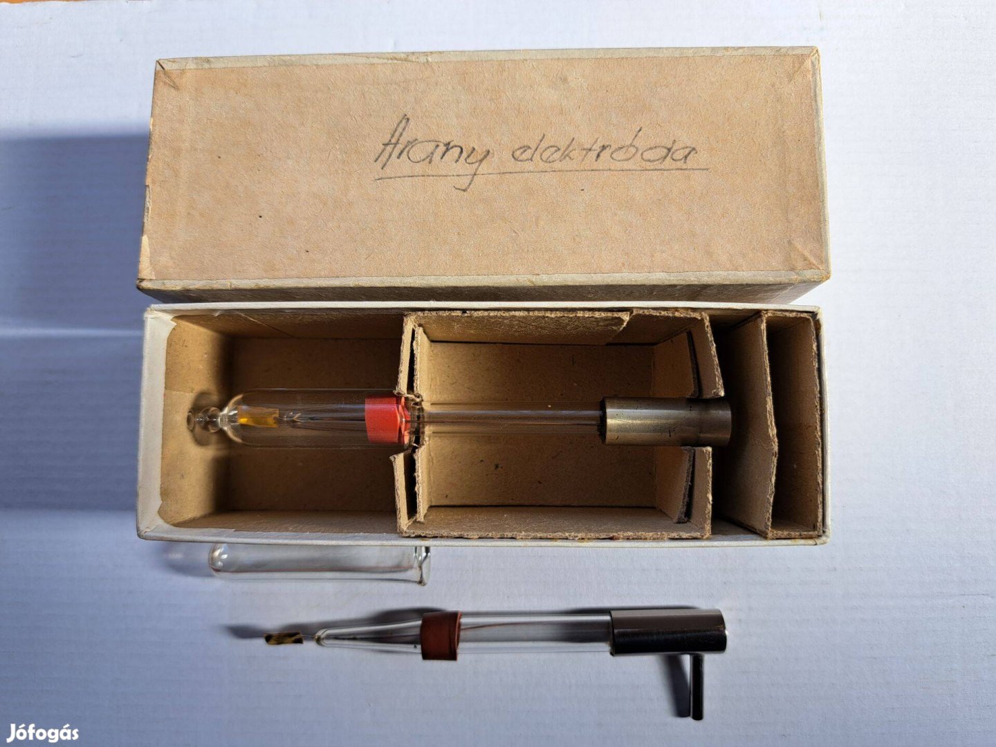 Labor arany elektród