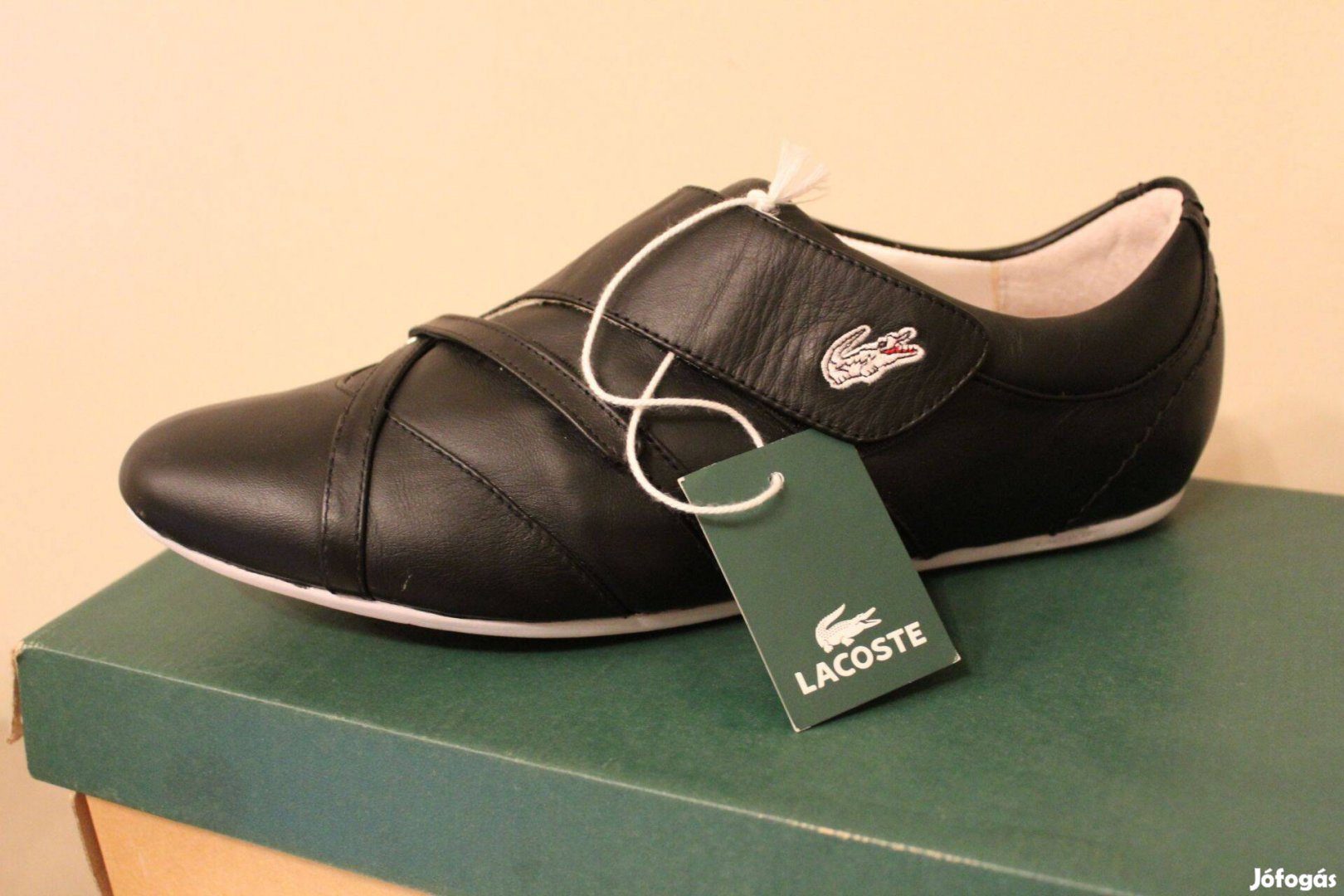 Lacoste Cadence női bőr cipő 40,5