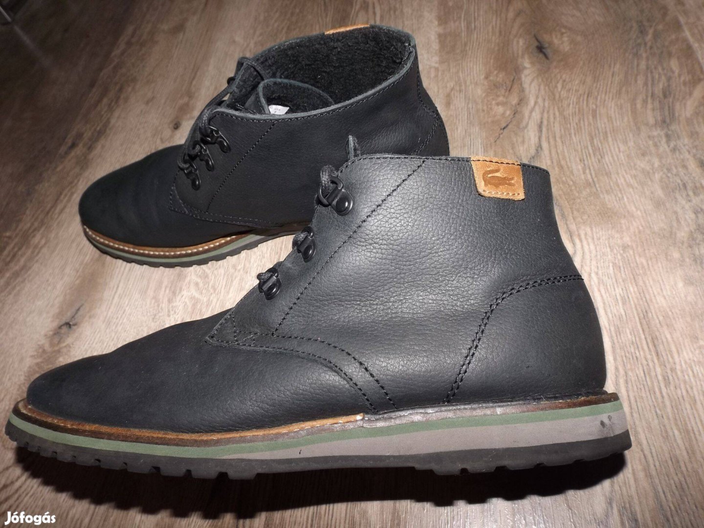 Lacoste cipő 42 méretű