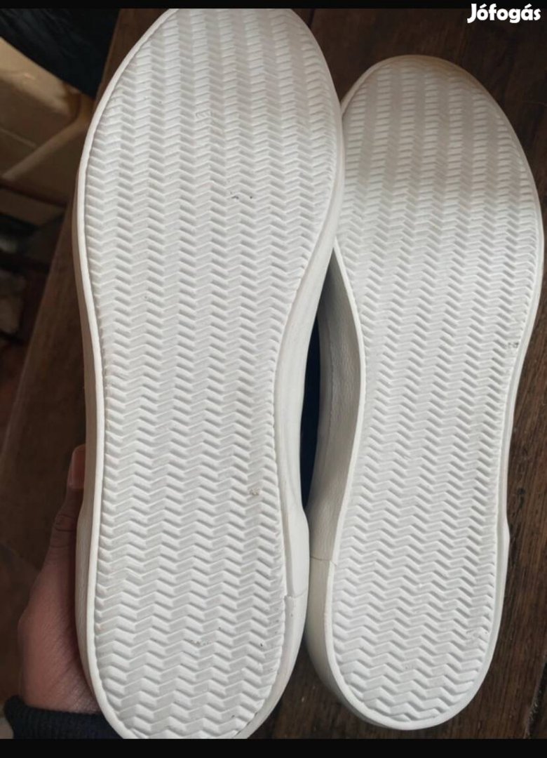 Lacoste cipő 