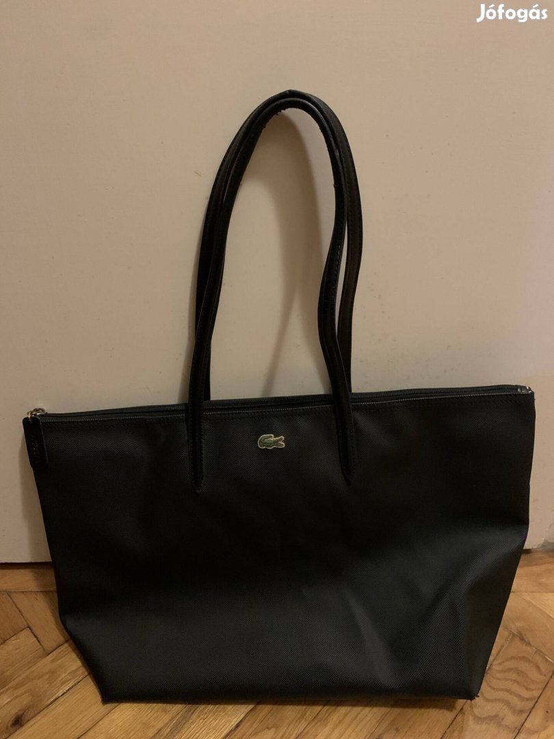 Lacoste fekete táska