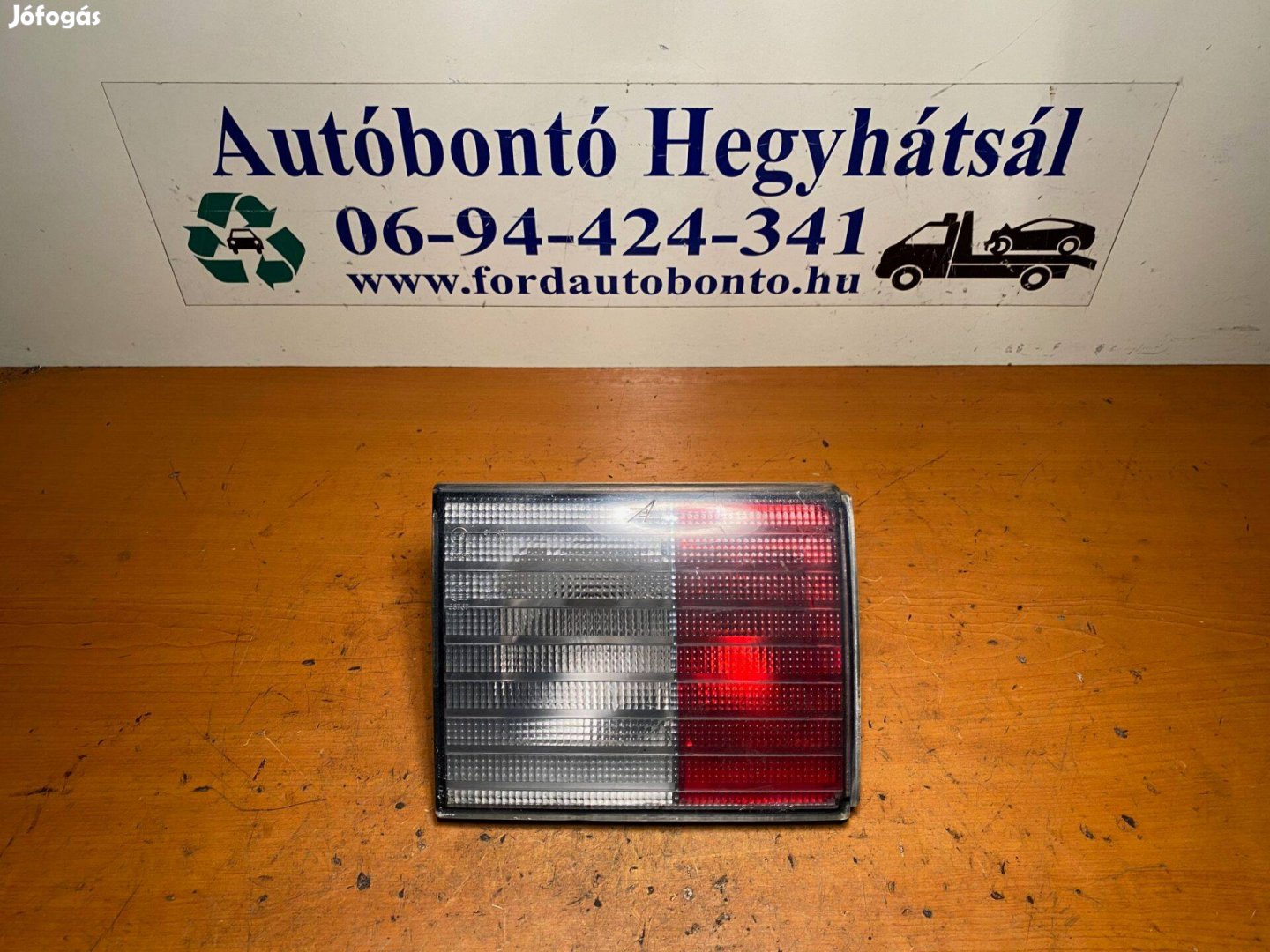 Lada 112 1.6 16V bal hátsó belső lámpa
