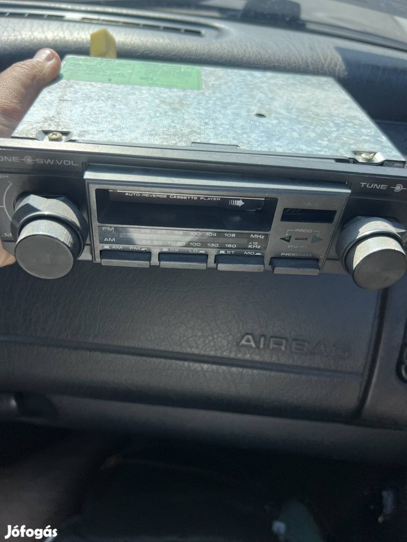 Lada 1200 autórádió