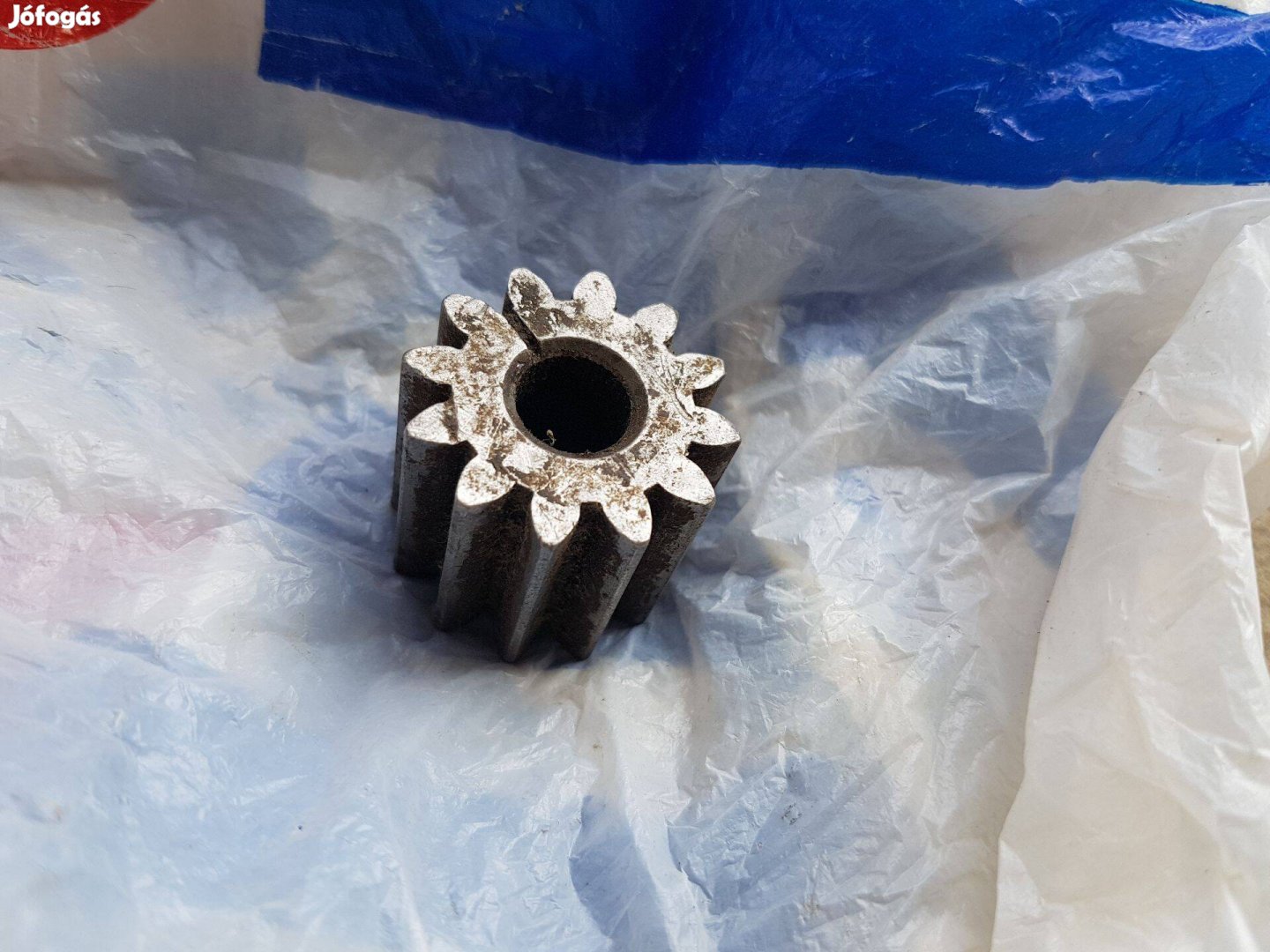 Lada 1200-es motorba való tengely végére való olajszivattyú