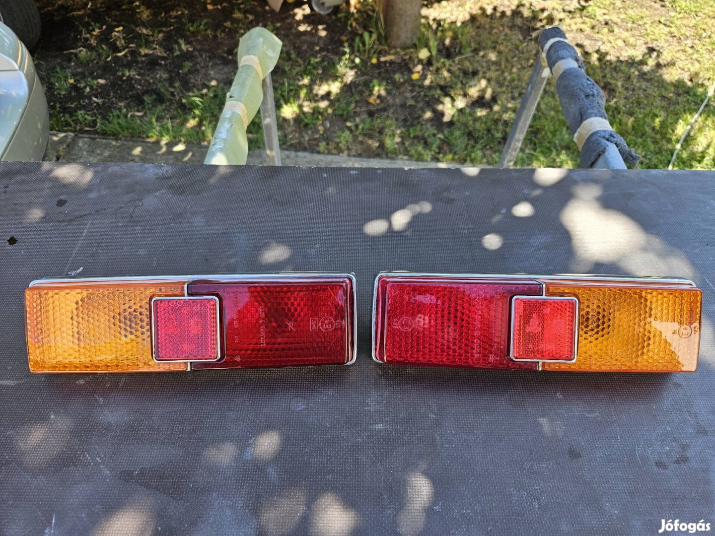 Lada 1200s gyári hátsó lámpák