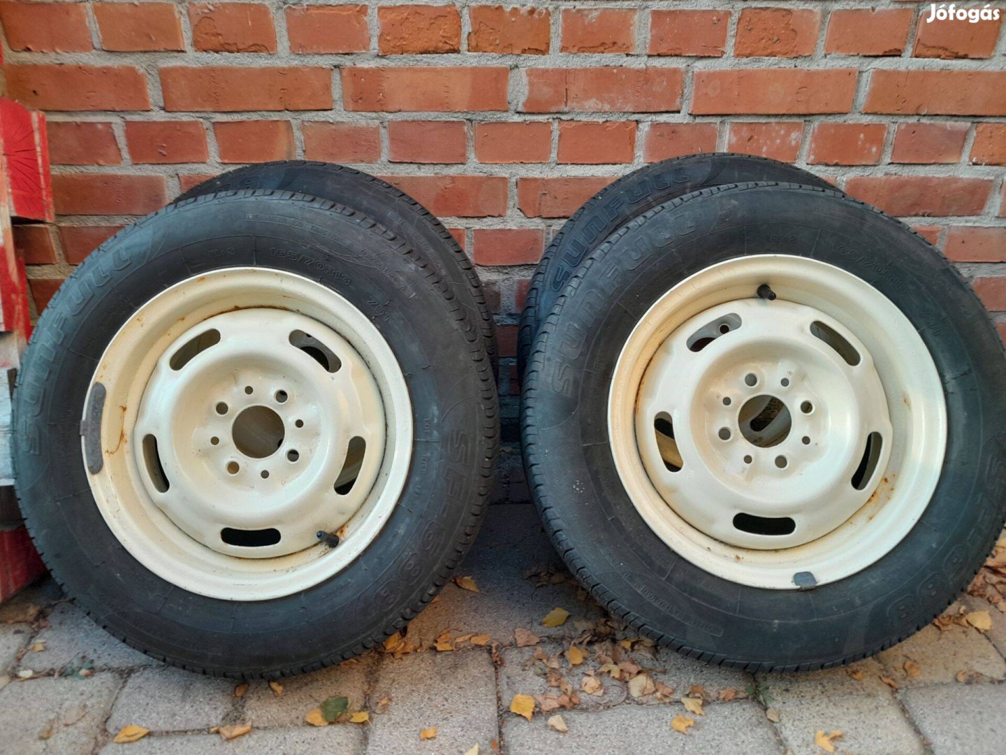 Lada 165/70 R13 kerekek