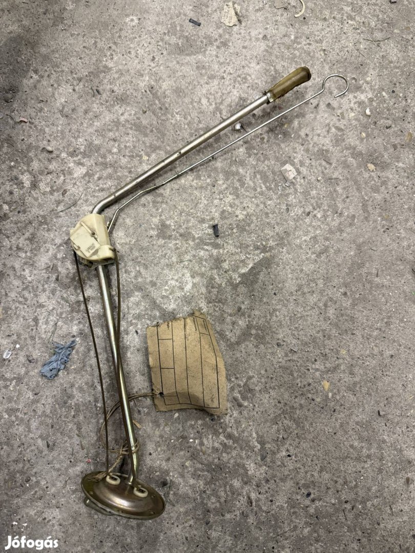 Lada 2102 2104 kombi üzemanyag szintjelző