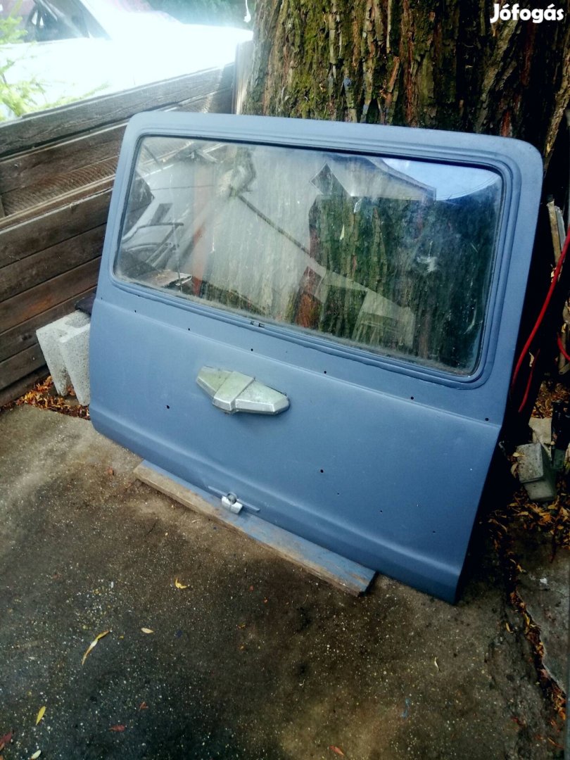 Lada 2102-es kombi hátsó ajtó 