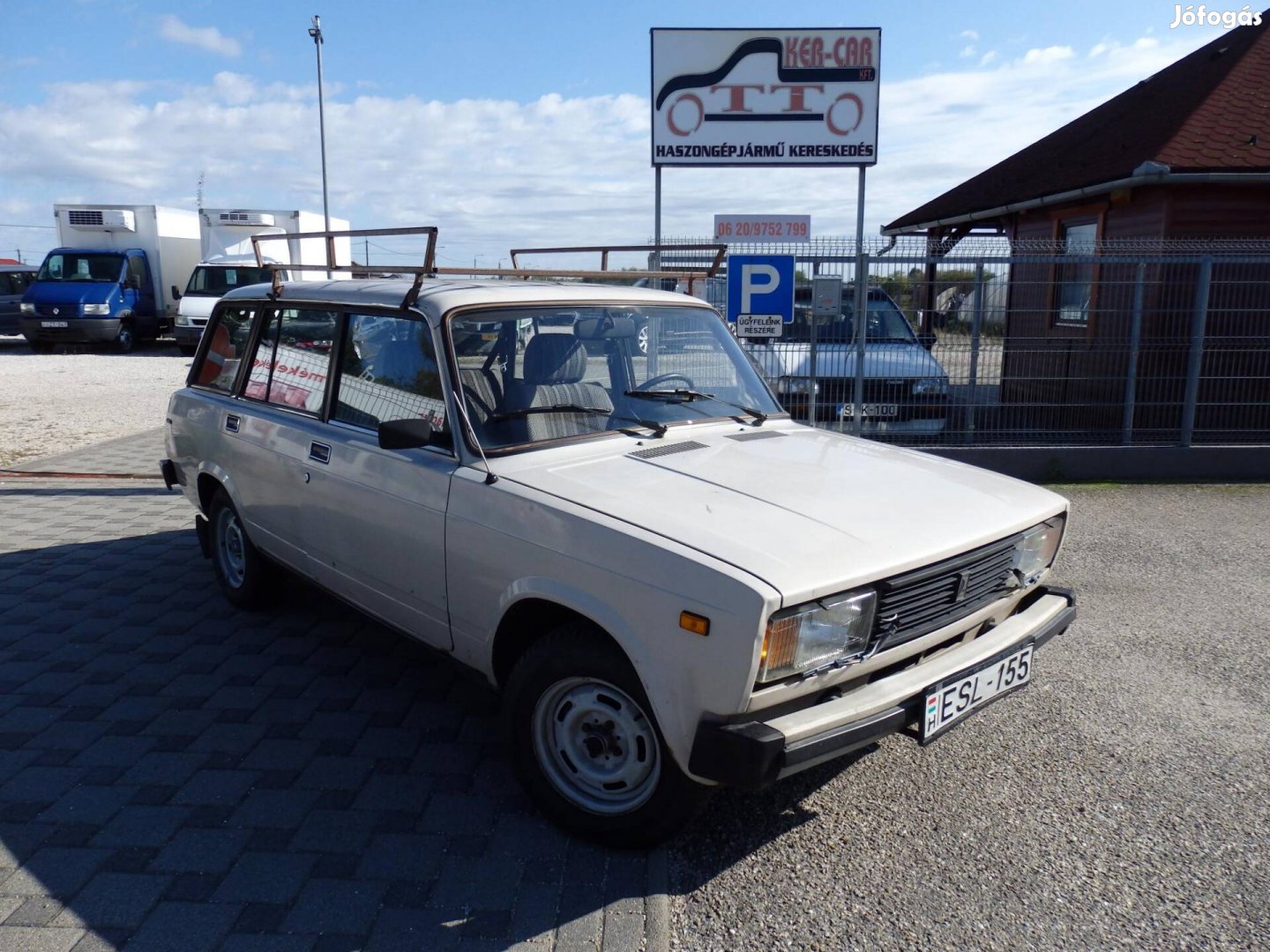 Lada 2104 (1500) 20 Éve Egy Tulaj! & Vonóhorog!...