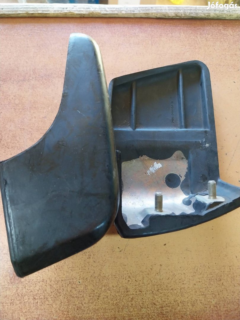 Lada 2105-04 Első Lökhárító Vég 