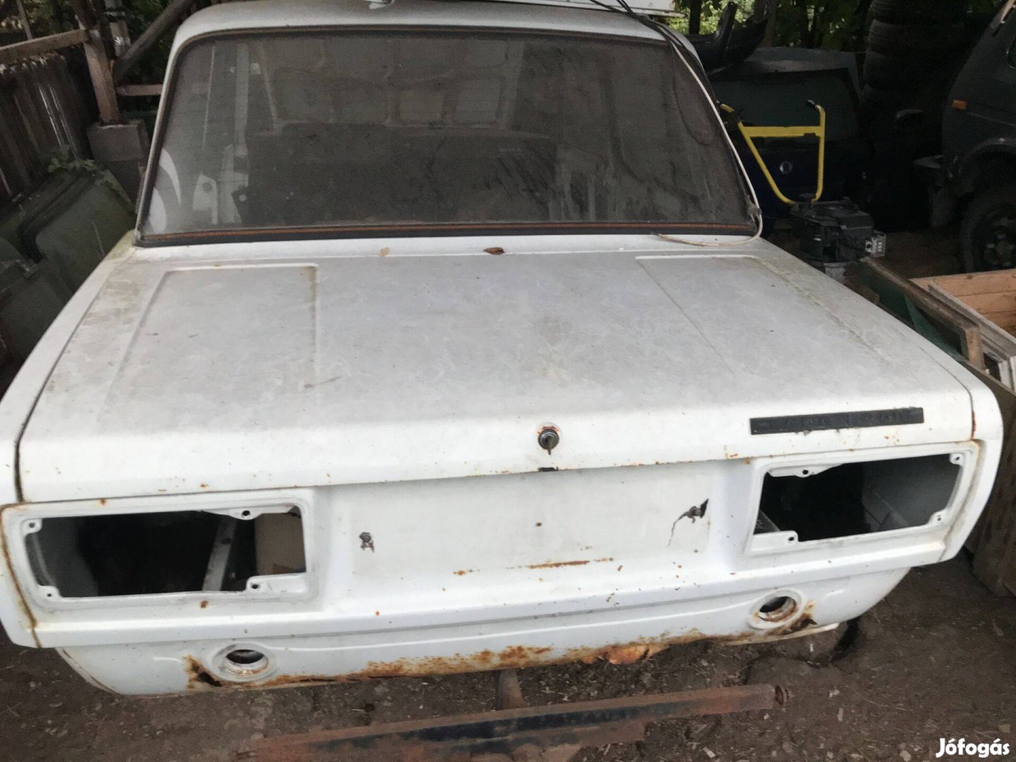 Lada 2105 motorháztető és csomagtért fedél