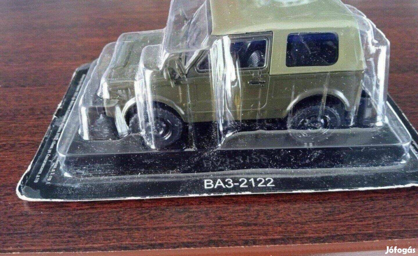 Lada 2122 katonai "Új Niva" kisauto modell 1/43 Eladó