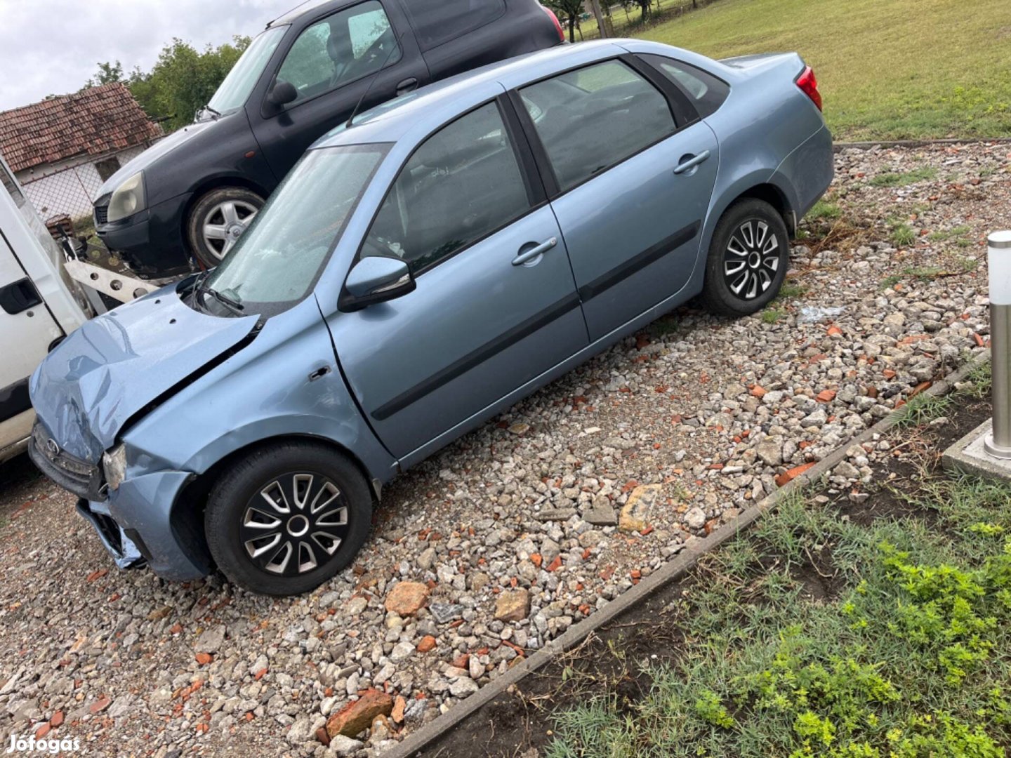 Lada Granta 1.6 Lux Bontás Alkatrészek