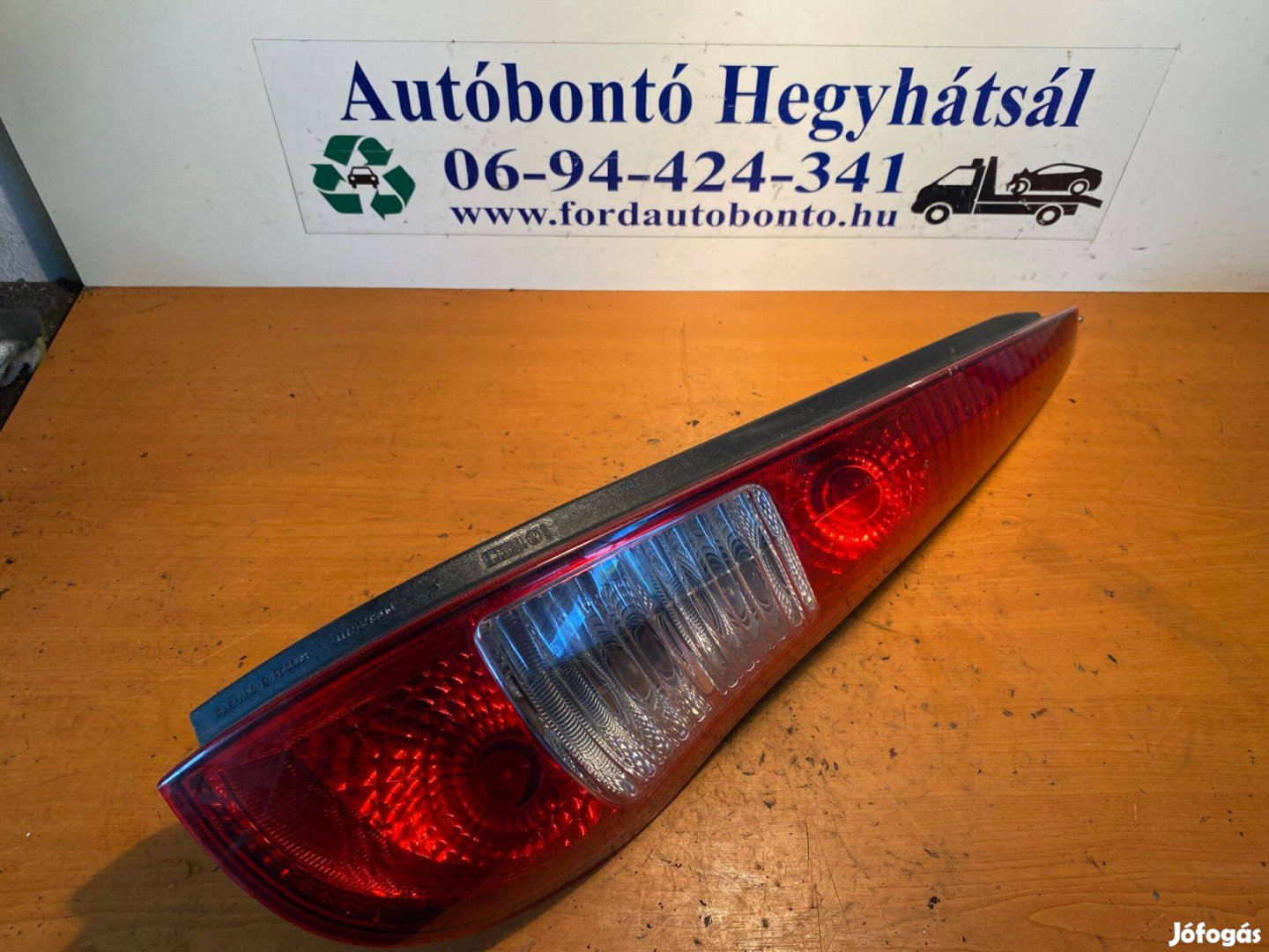 Lada Kalina 1.6 16V jobb hátsó lámpa