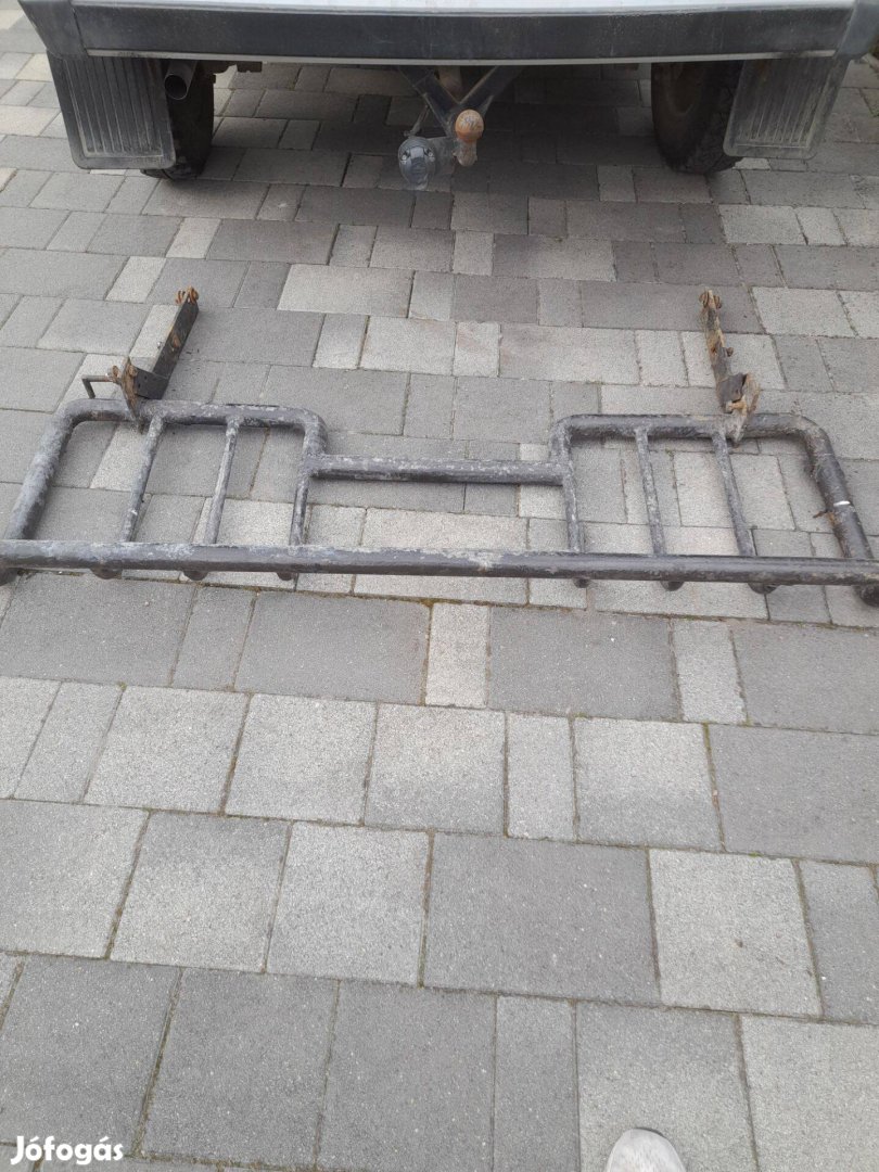 Lada Niva Alkatrészek